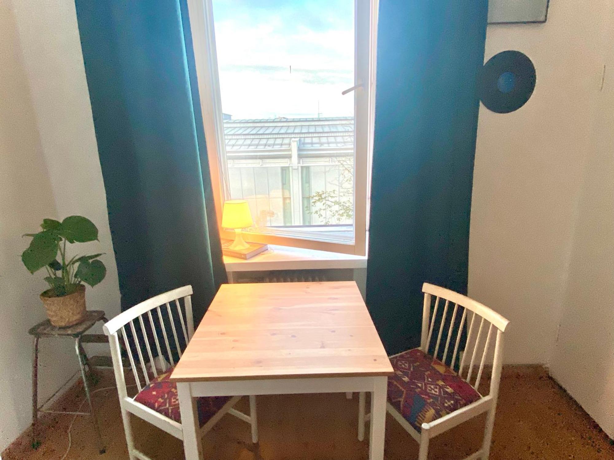 Appartamento Cozy Nest, Kamppi Helsinki Esterno foto